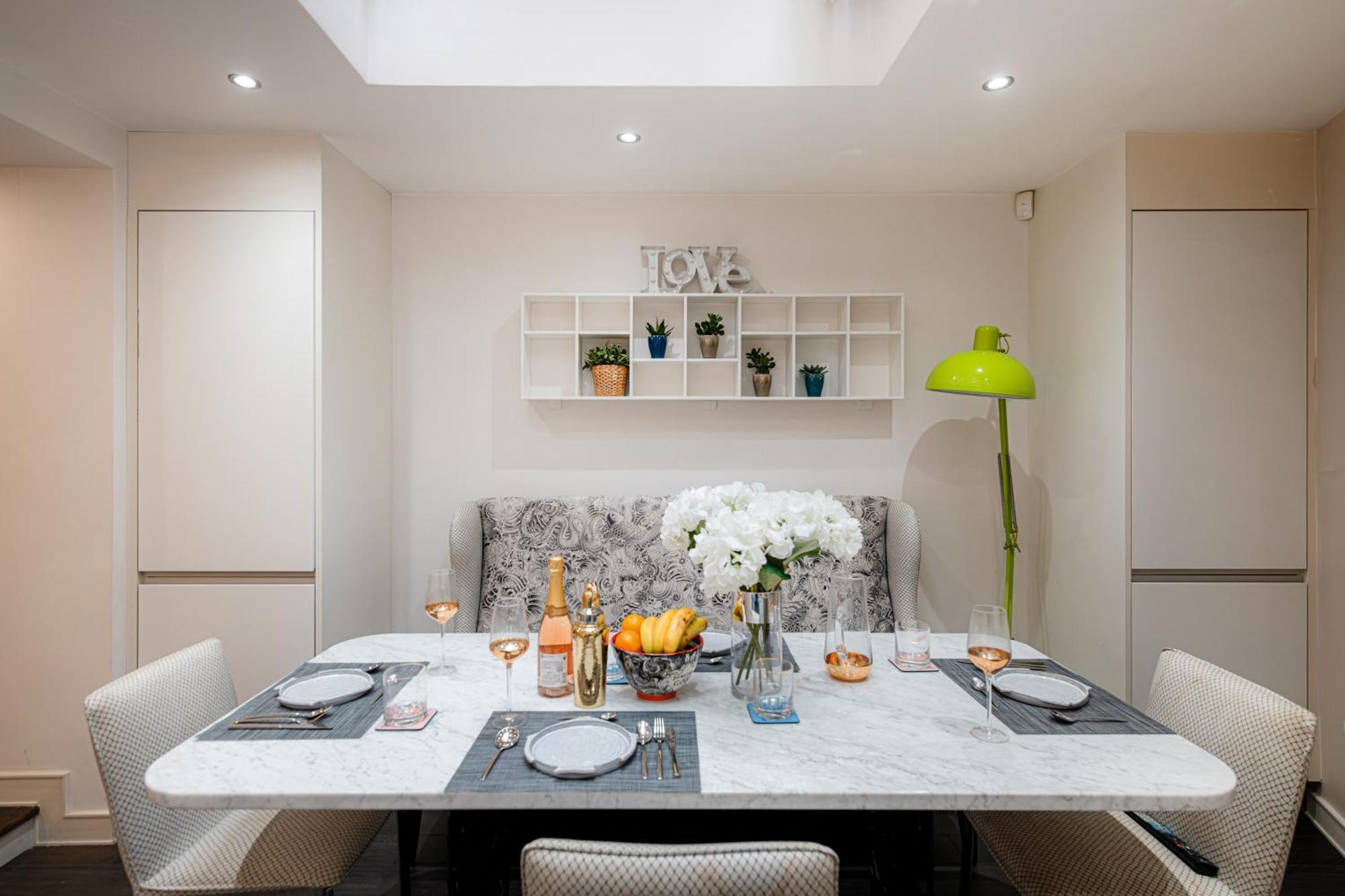 Luxury 3br In Belgravia, Near Victoria Сasa de vacaciones *